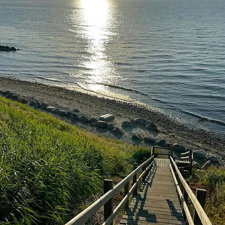 Classic Summerhouse With Sea Glimpse Near Tisvilde 別荘 Vejby