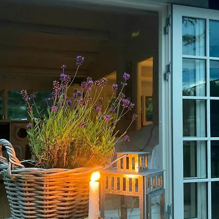 Classic Summerhouse With Sea Glimpse Near Tisvilde Vejby